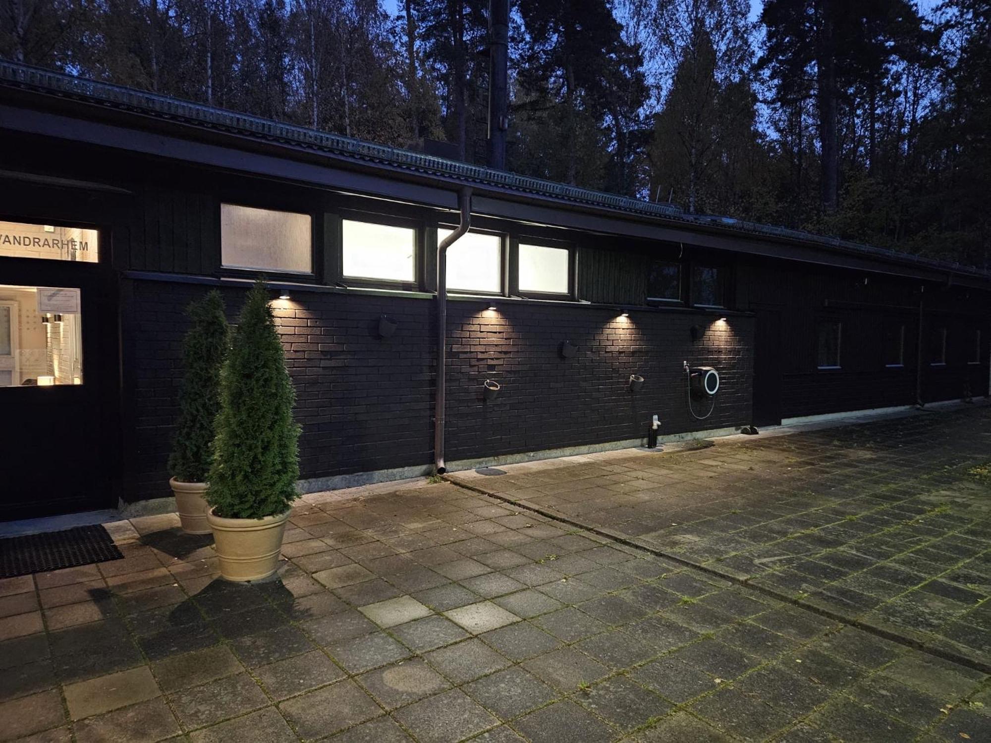 Kallhaellsbaden Strandhotell Jarfalla Exterior foto