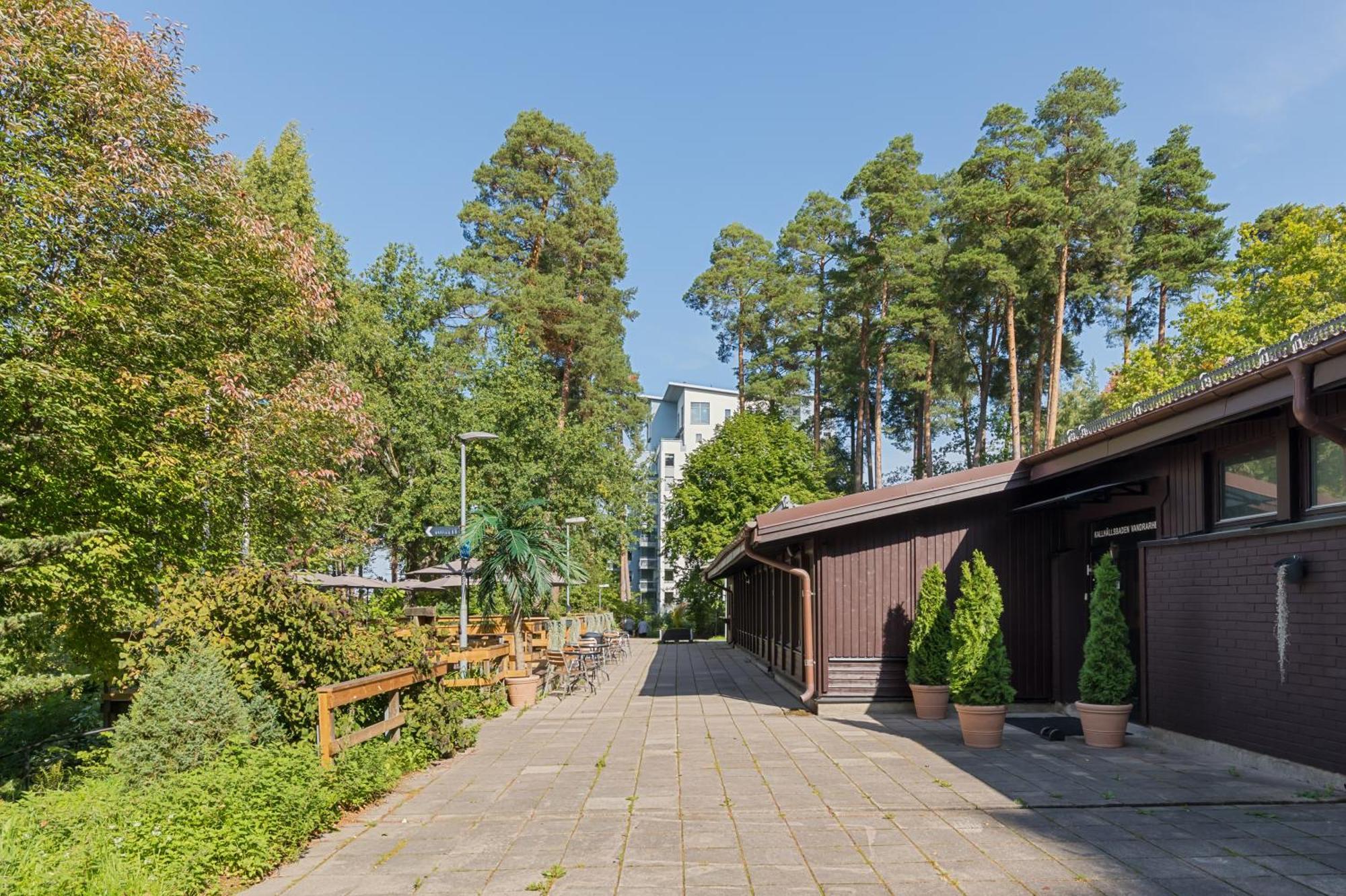 Kallhaellsbaden Strandhotell Jarfalla Exterior foto